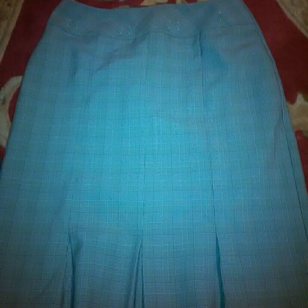 Dress suit